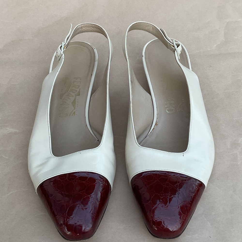“Vintage” Salvatore Ferragamo Two Tone Slingbacks